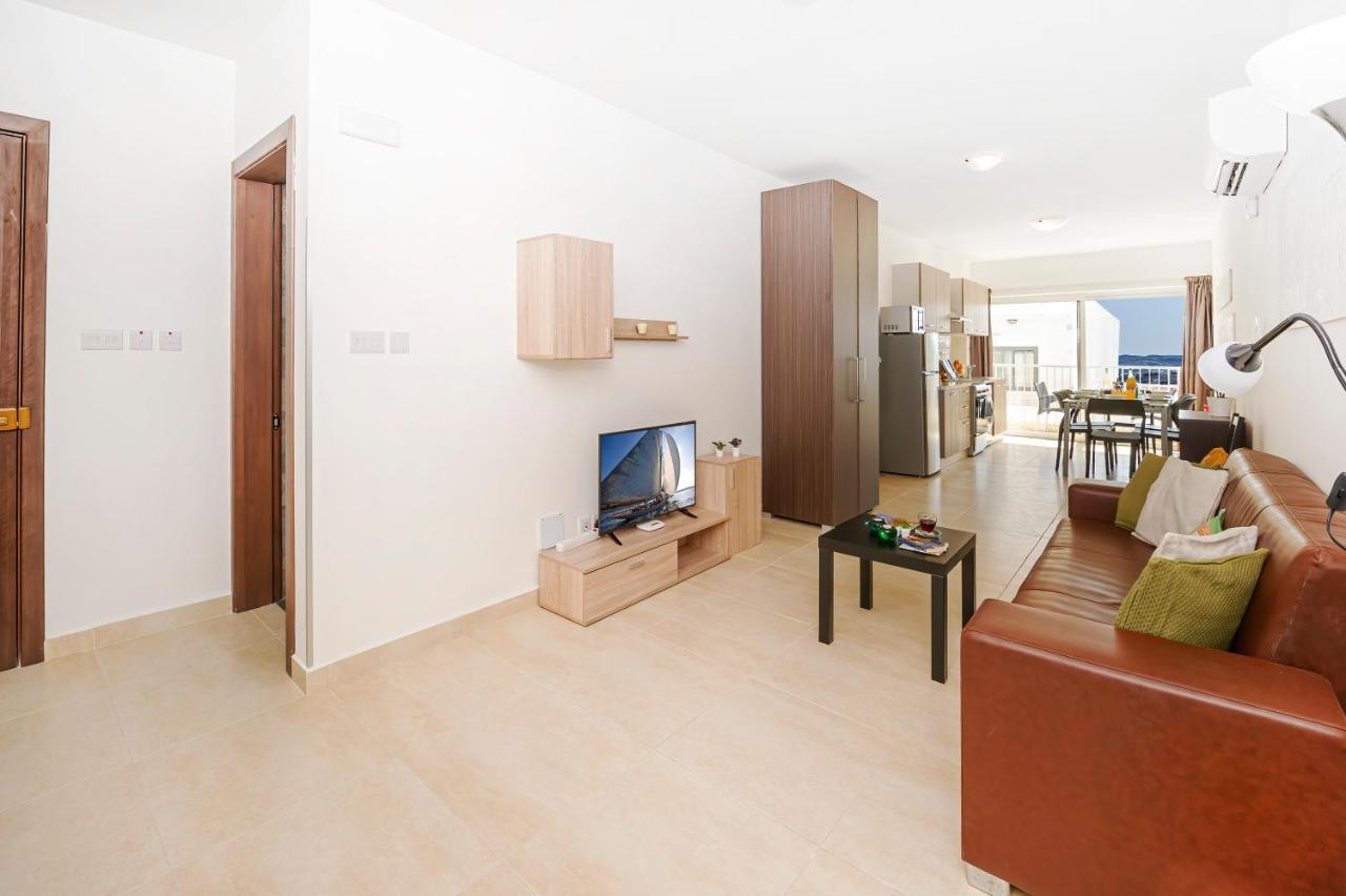 Summer Breeze Comfort Sunny Apartments Close To The Sandy Beaches - By Getawaysmalta メーリッハ エクステリア 写真